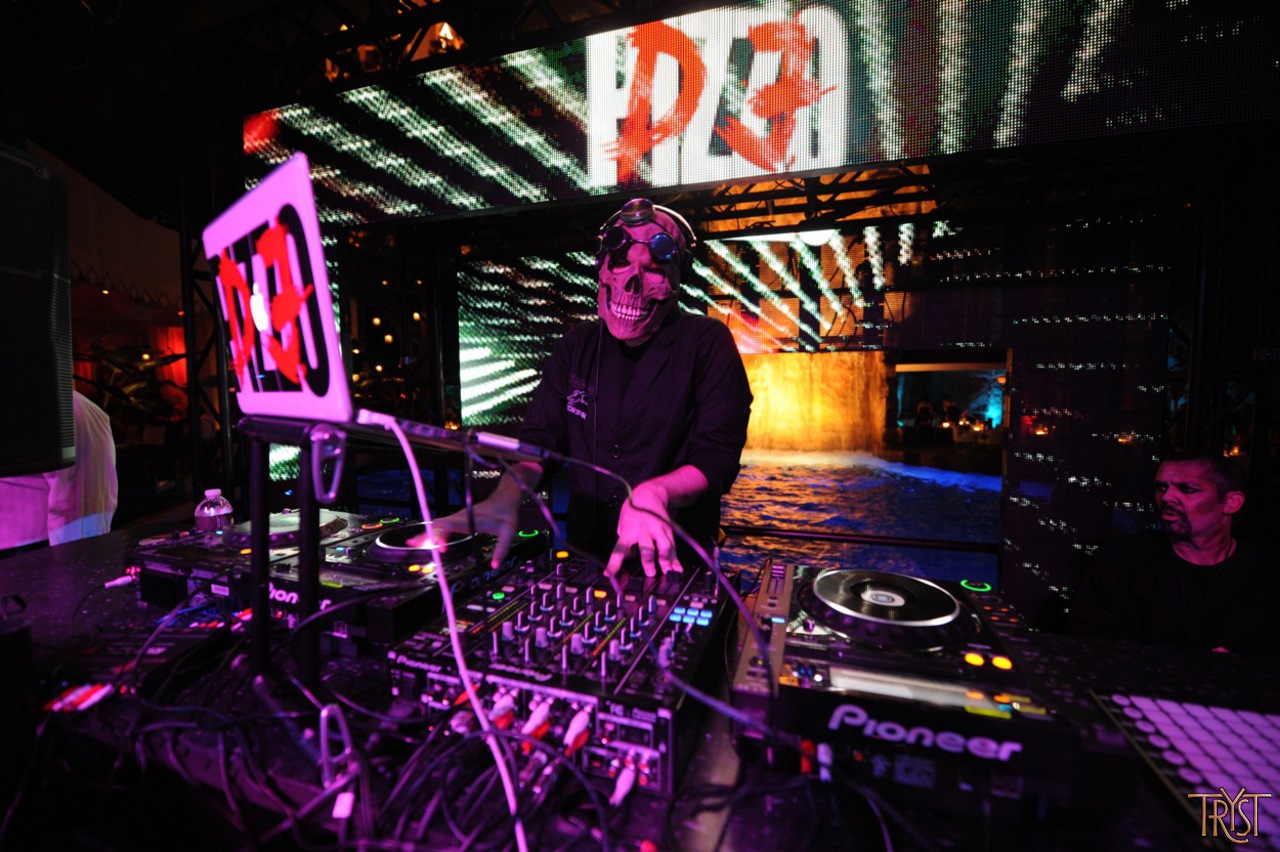 DJ Pizzo - "Canciones Del Verano (Songs Of Summer) 2011" House Mix